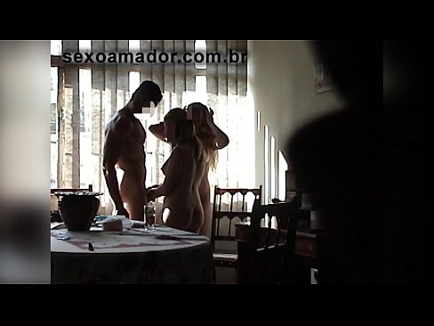 ❤️ Os amigos sexuais invitan a un home xigante e a un trío con el ❤️❌ Porno casero a nós gl.sexera.ru ﹏