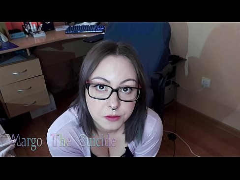 ❤️ Moza sexy con lentes chupa un consolador profundamente ante a cámara ❤️❌ Porno casero a nós gl.sexera.ru ﹏
